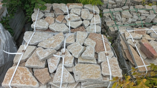 Плитняк гранитный галтованный купить в Зарайске