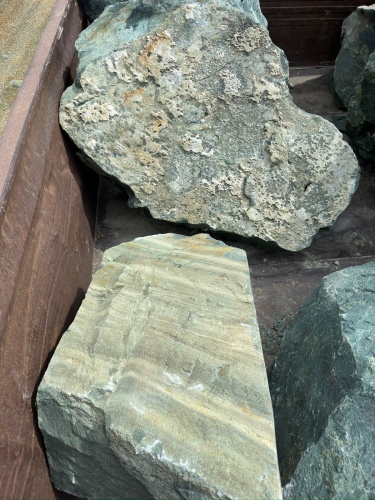 Ландшафтные глыбы зелёные 200-500 килограмм купить в Зарайске