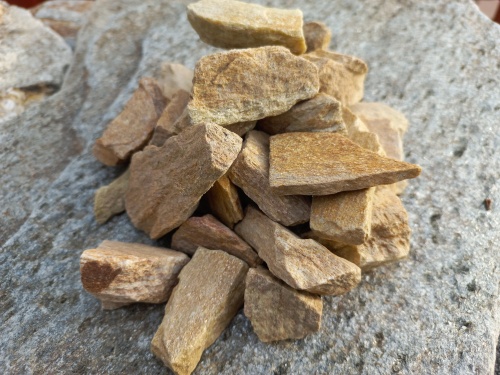 Златолит жёлтый декоративная каменная крошка купить в Зарайске