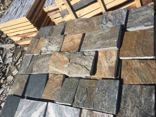 Плитка пилёная златолит Уральский для цоколя, отмостки купить в Зарайске