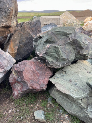 Камни для ландшафтного дизайна зелёные 10-60 килограмм купить в Зарайске