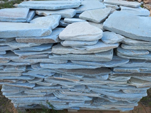 Плитняк златолит зелёный галтованный для цоколя купить в Зарайске